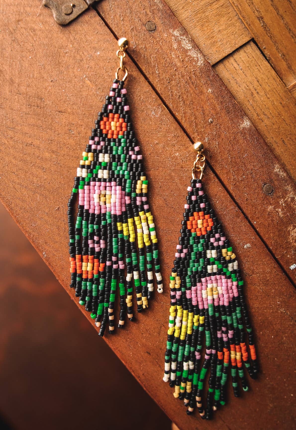 Beaded Handwoven Wildflower Fringe Earrings (White)