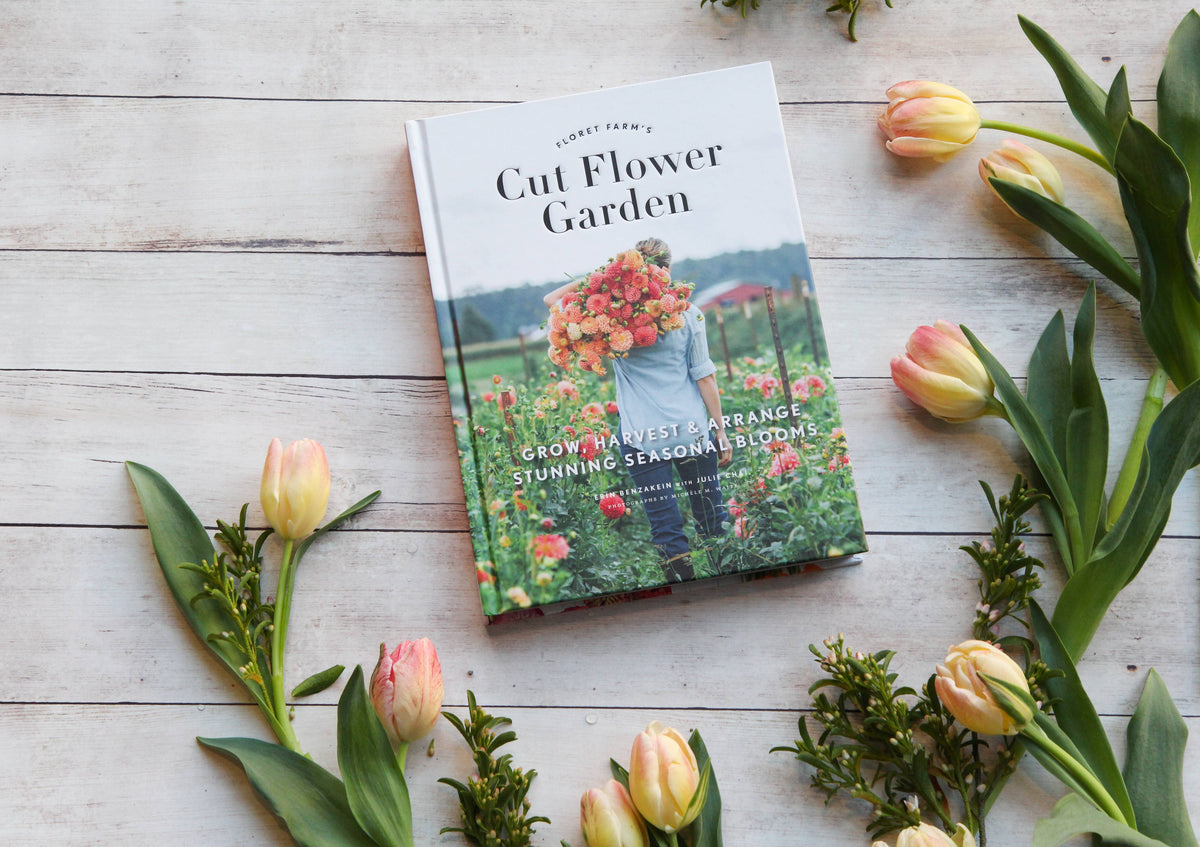 Floret Farm's Cut Flower Garden by Erin Benzakein with Julie Chair