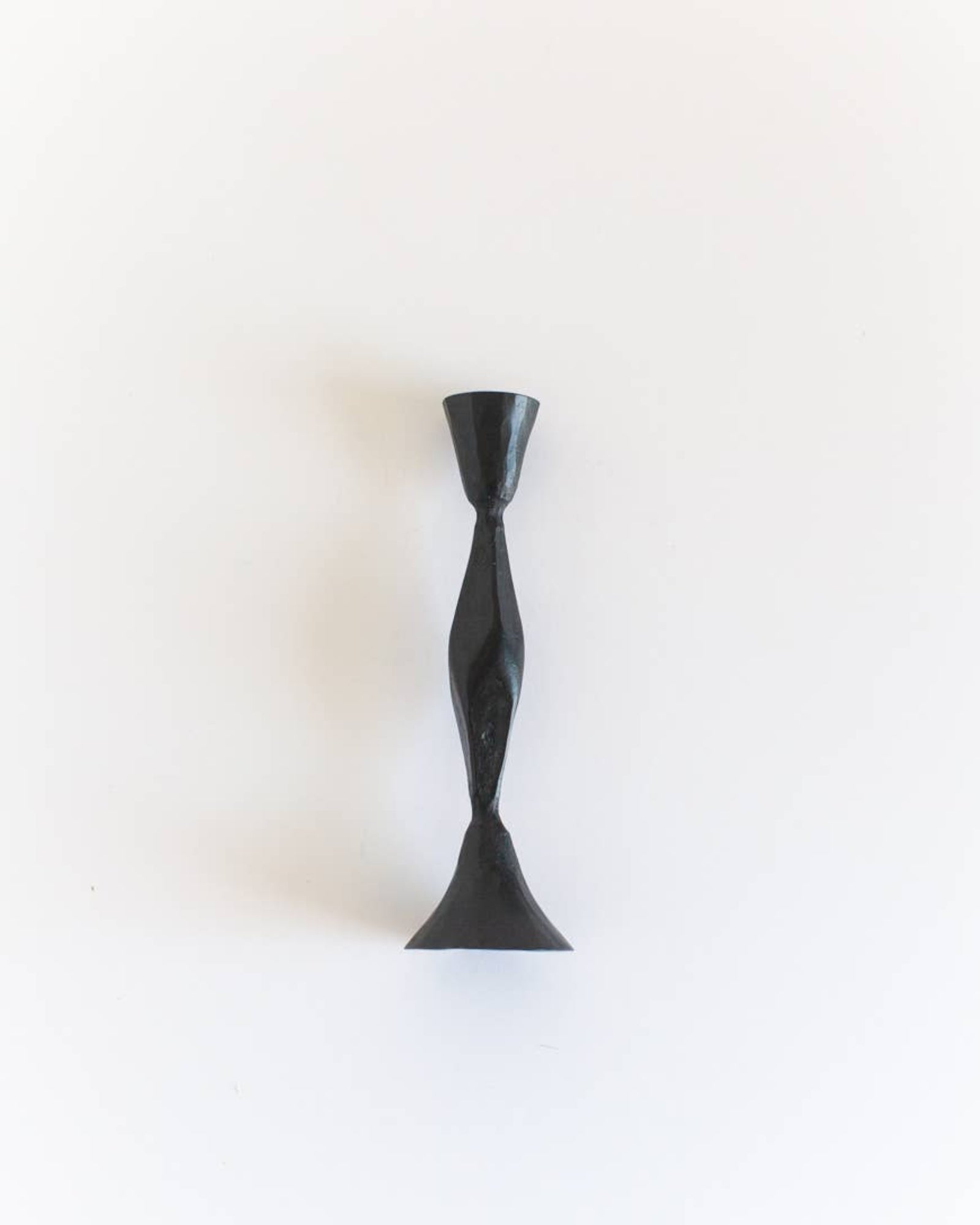 High Diamond Hand-Forged Iron Candle Stand