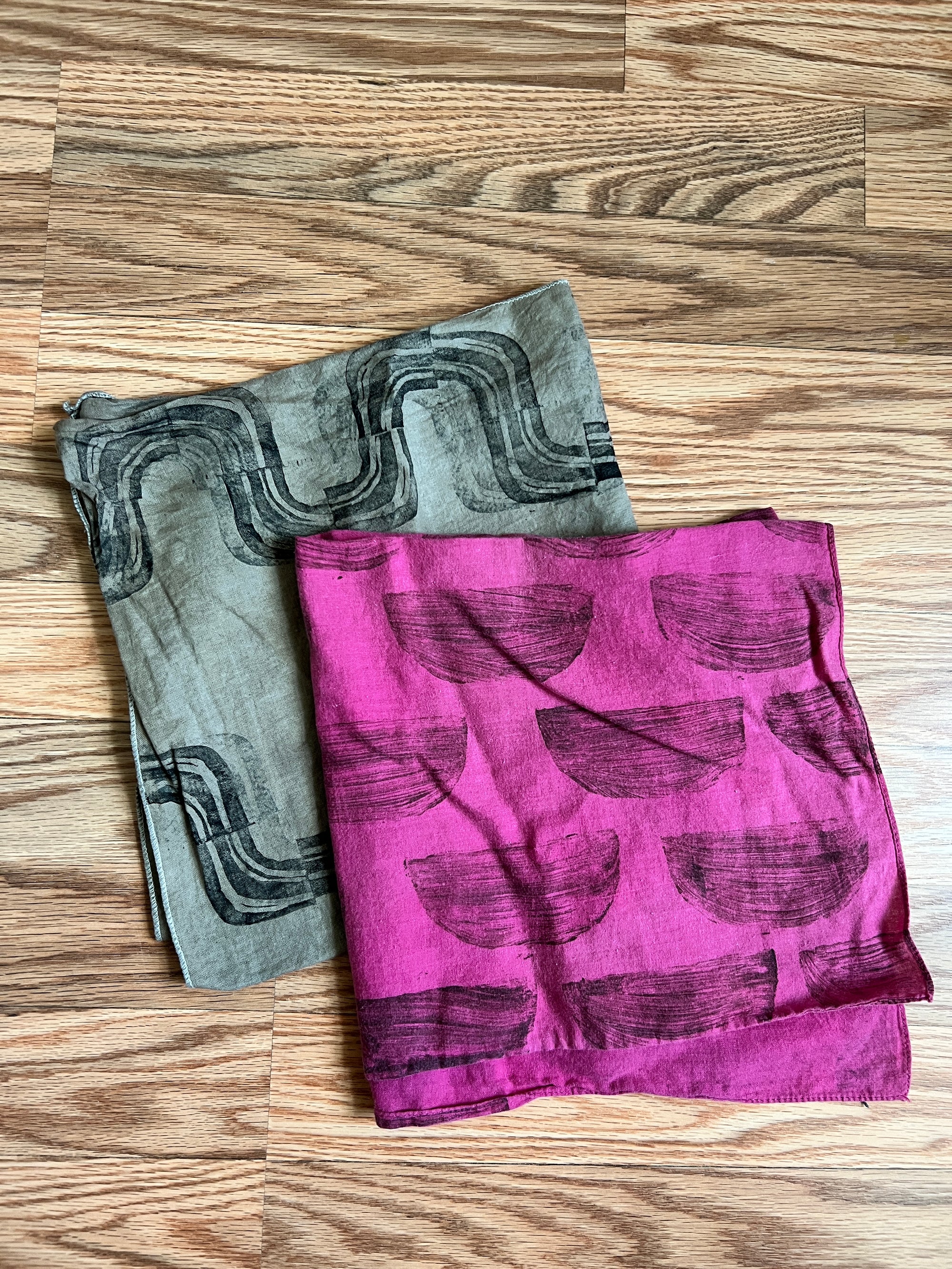 Making Linocut Patterns: Creating Repeating Art for Textiles