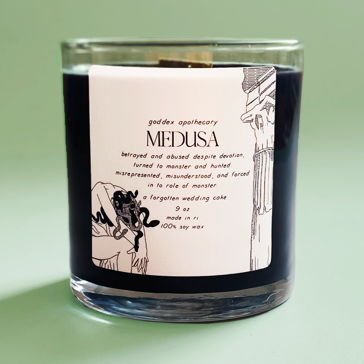 Medusa | Vanilla, Cashmere &amp; Smoke Soy Wax Candle