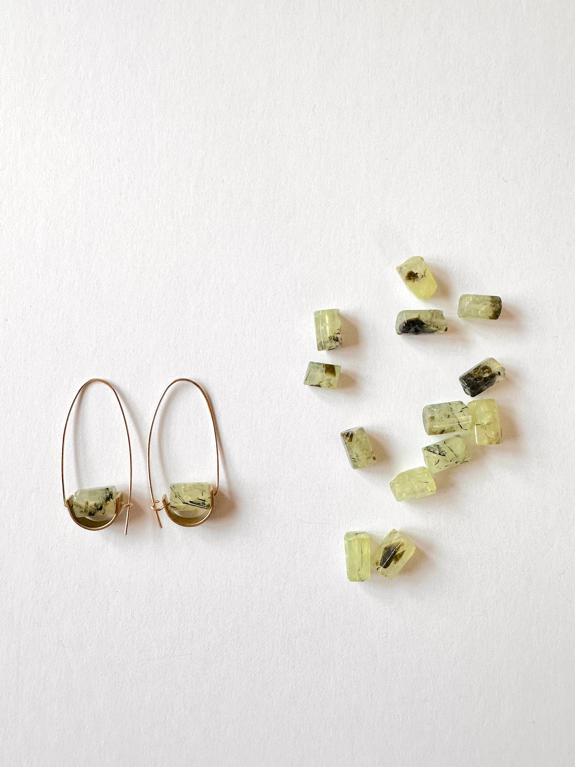 Prehnite Belen Minimalist Gemstone Earring