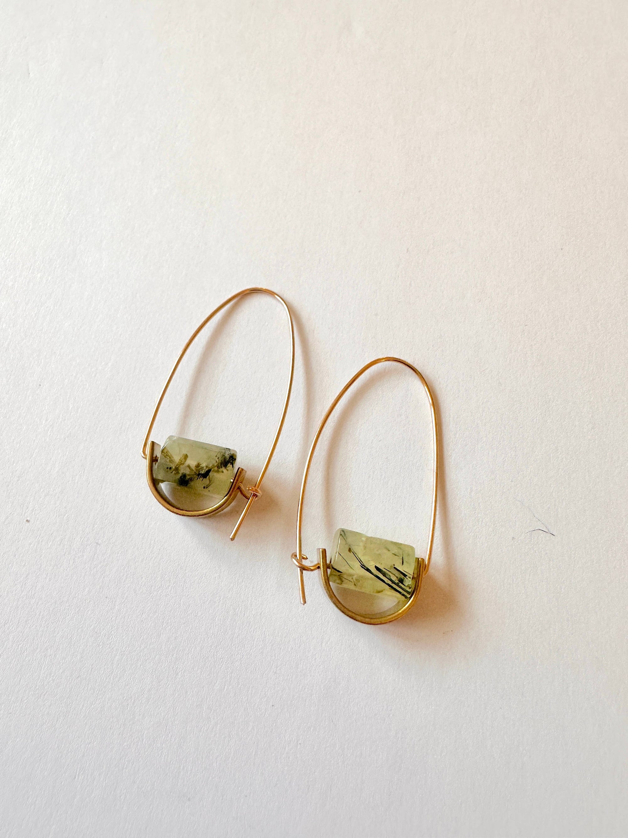 Prehnite Belen Minimalist Gemstone Earring