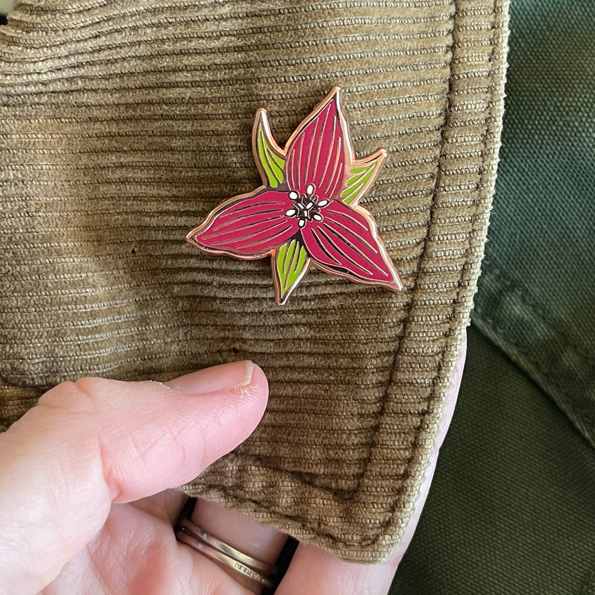 Red Trillium Enamel Pin