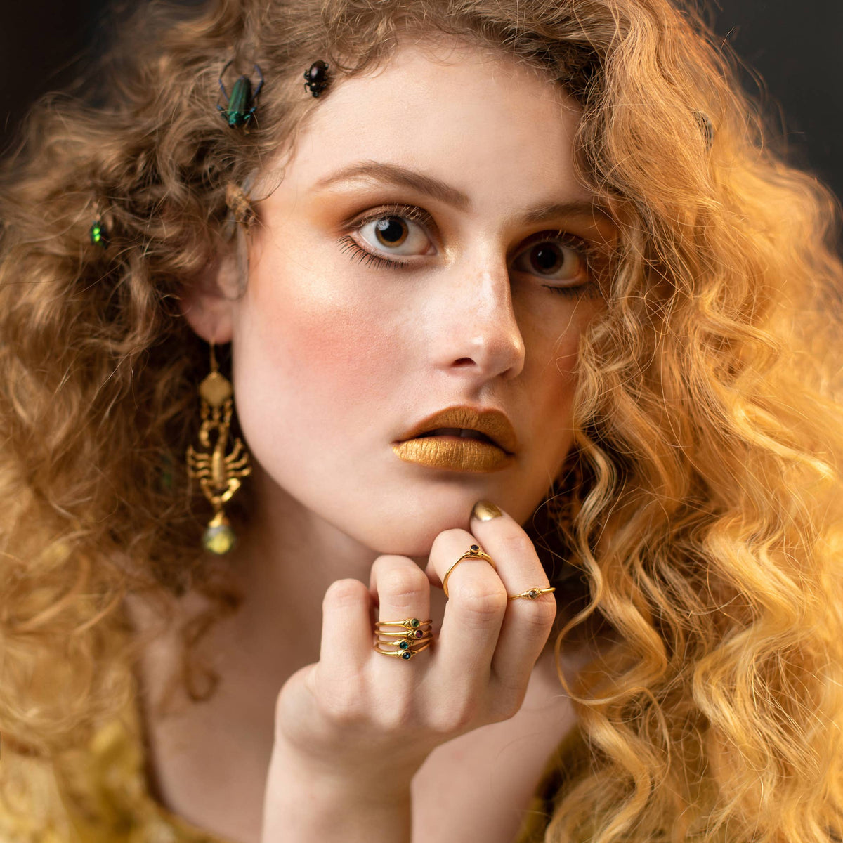 Infinite Ouroboros Stacker Rings - Champagne
