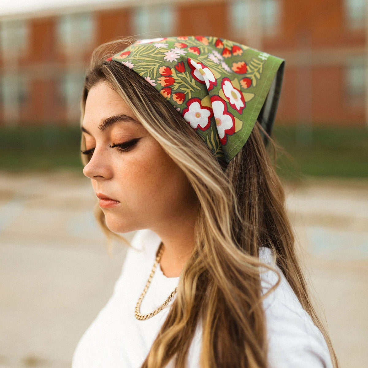 Alma Bandana