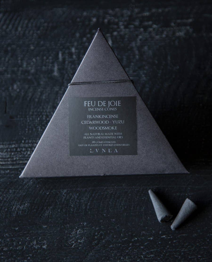 FEU DE JOIE | Naturally-scented Incense Cones