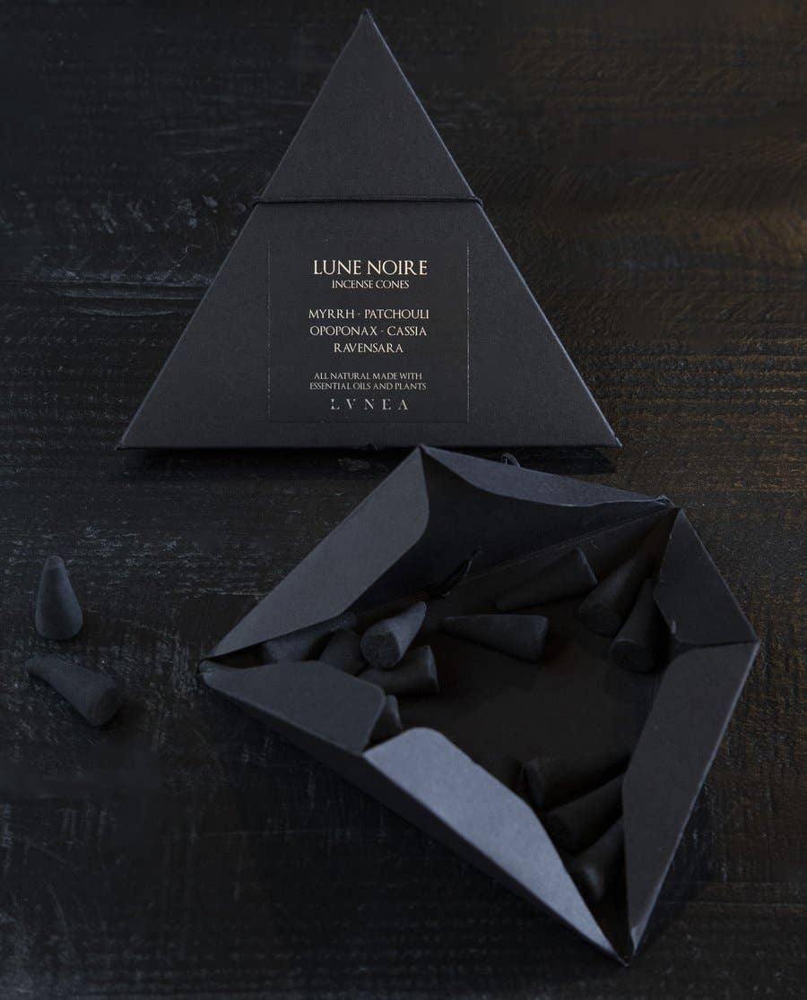 LUNE NOIRE Naturally-scented Incense Cones