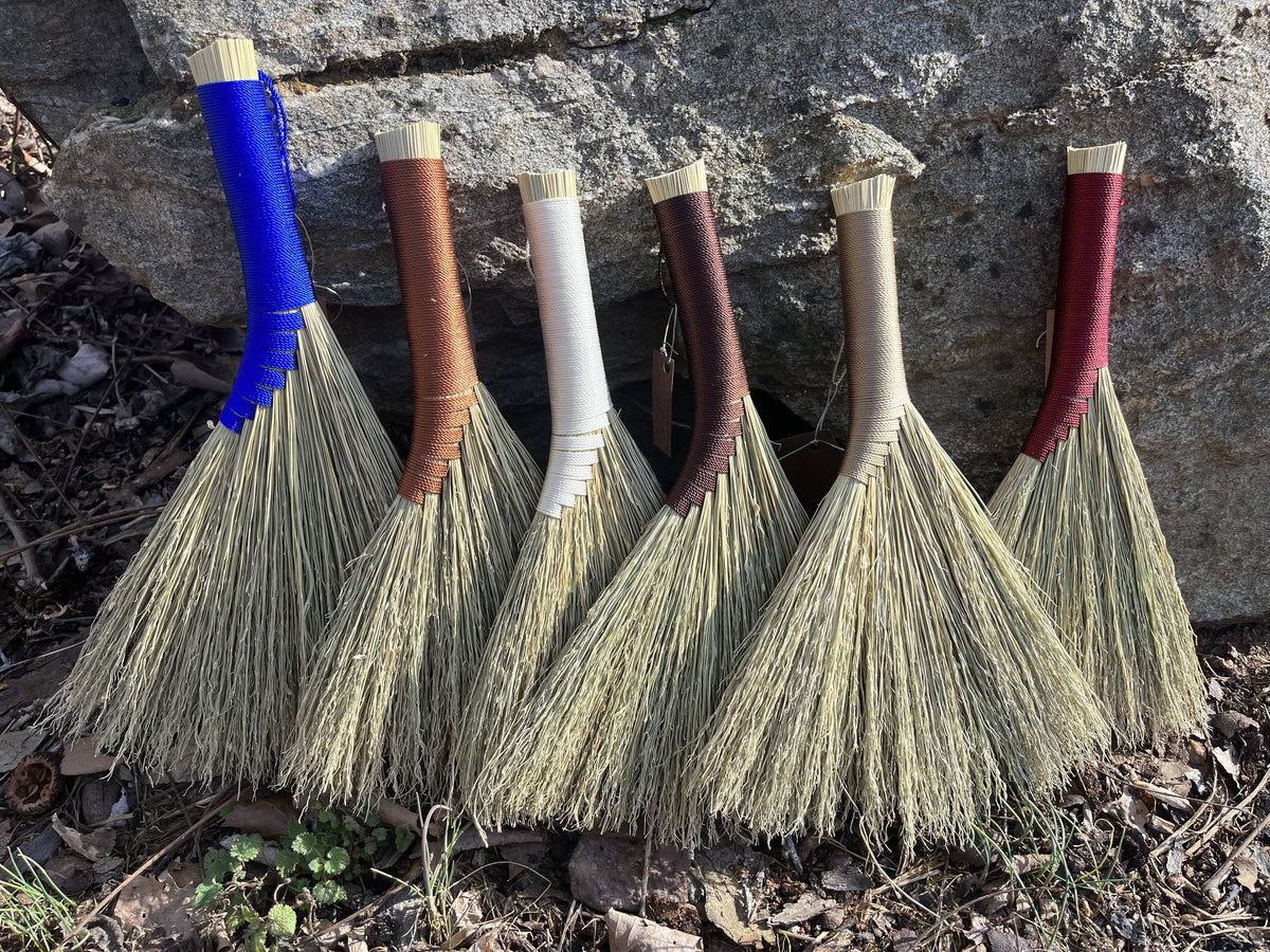 Small Wine Turkey Wing Whisk Broom